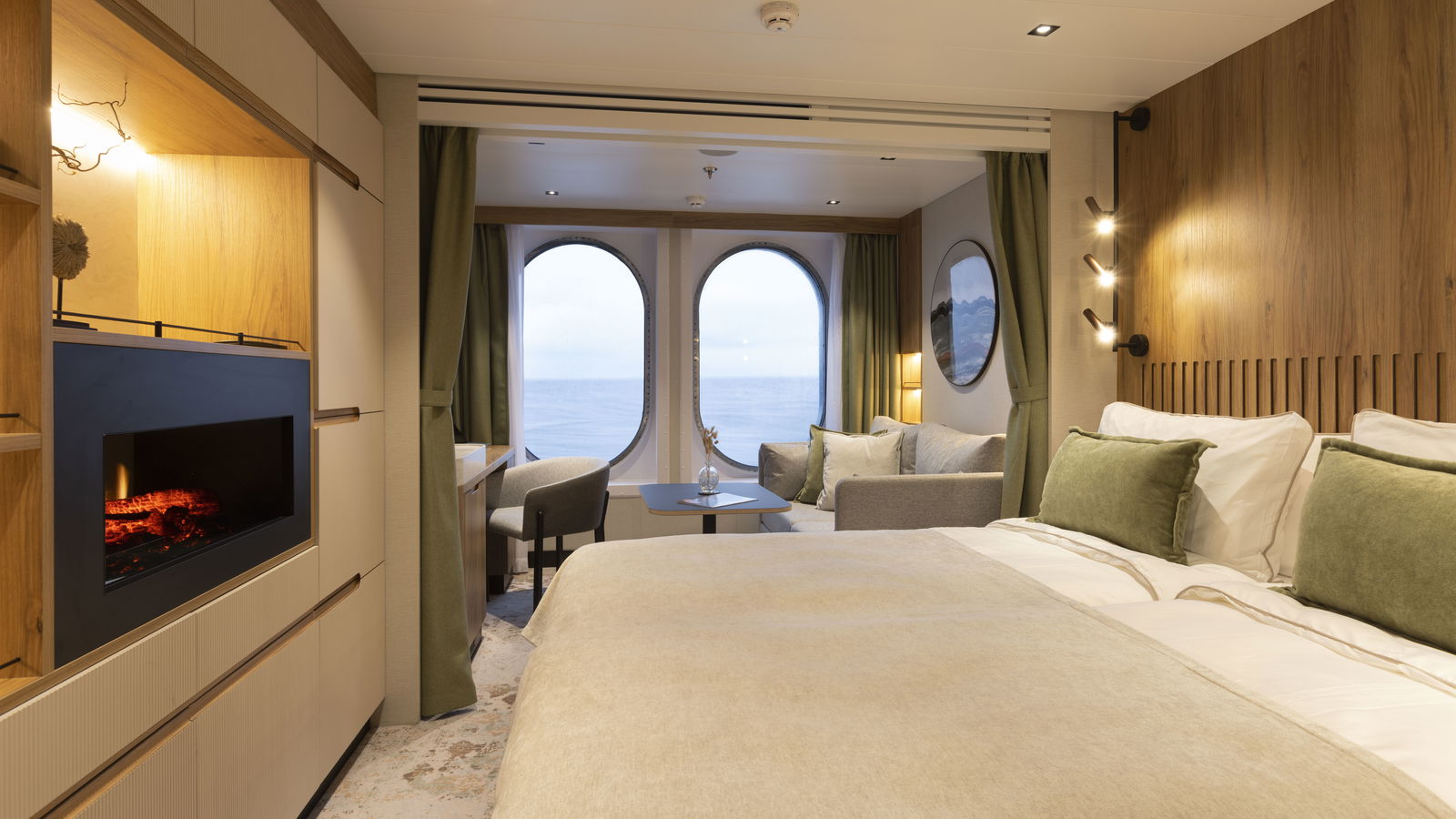 SH Minerva Oceanview Stateroom