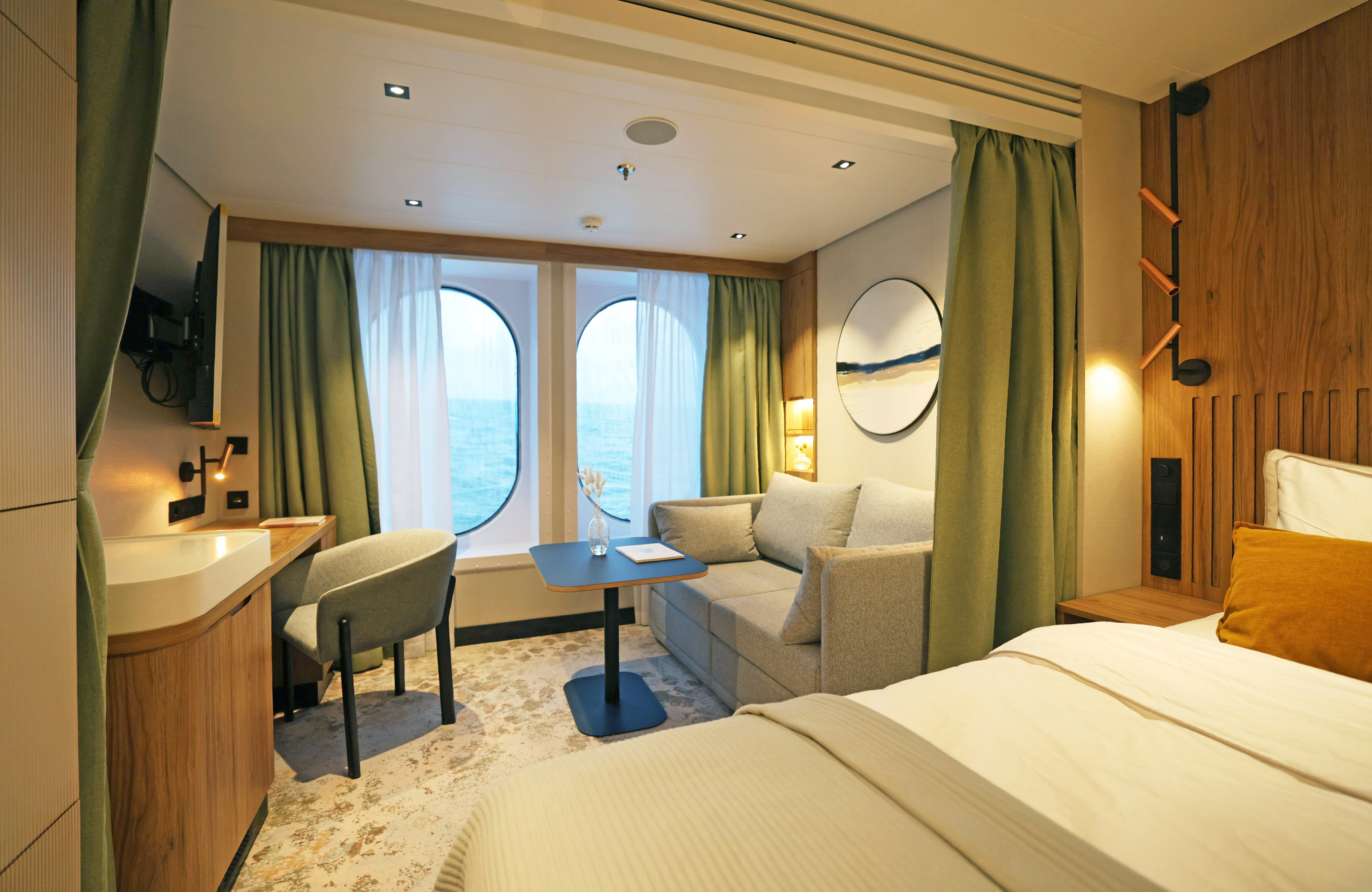 SH Vega Oceanview Stateroom